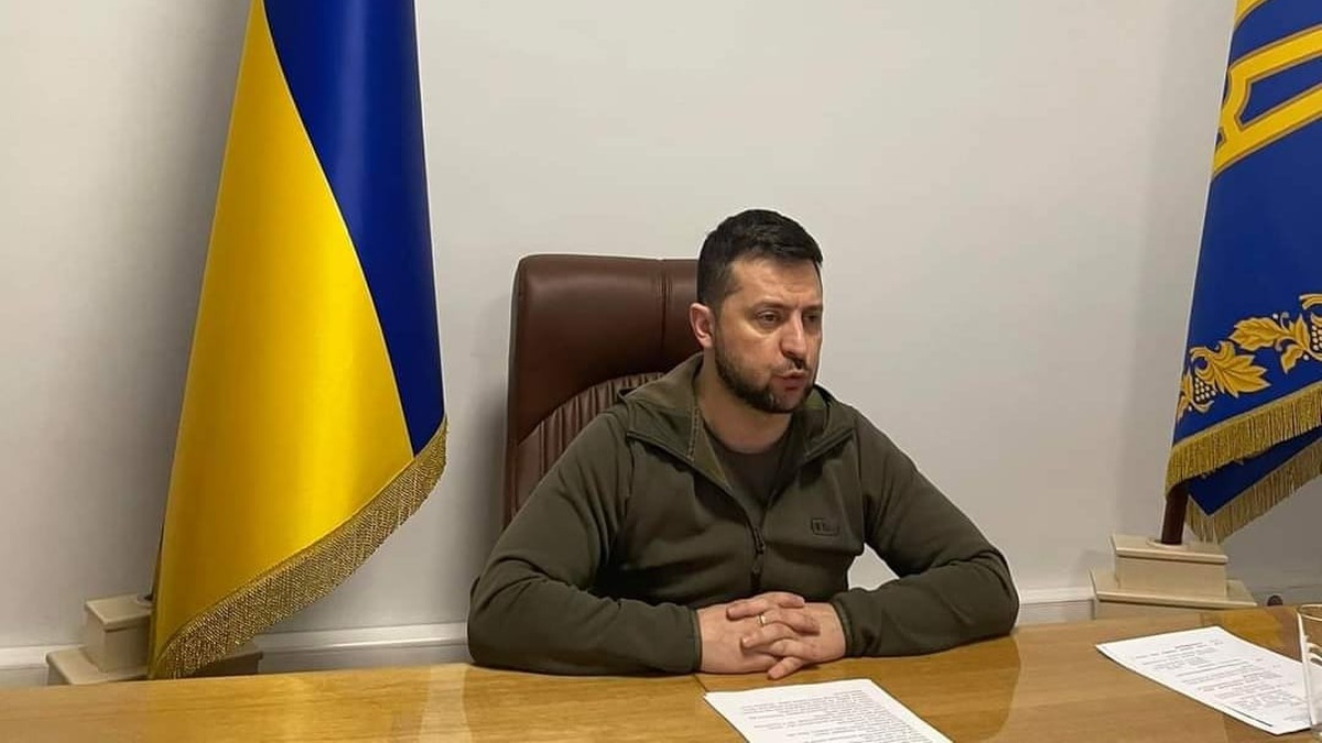 Sanctions packages against Russia should be applied weekly - Zelensky to Swedish Parliament