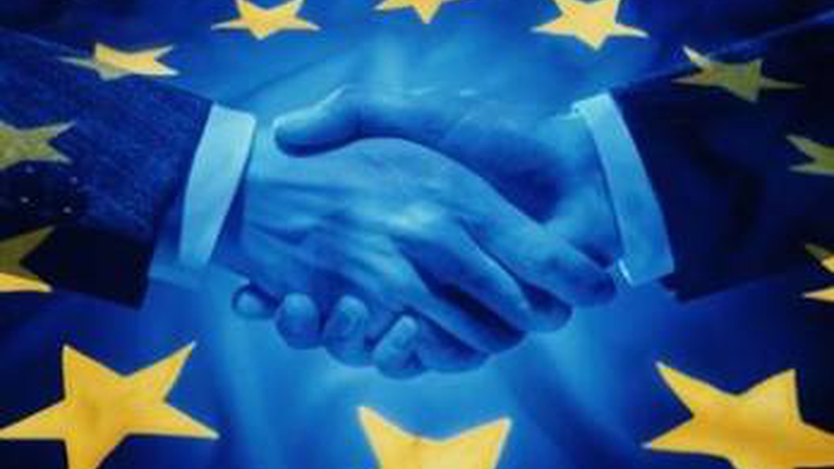 Second tranche of macro-financial aid worth EUR 600 mln to be paid to Kyiv 'very soon this month'