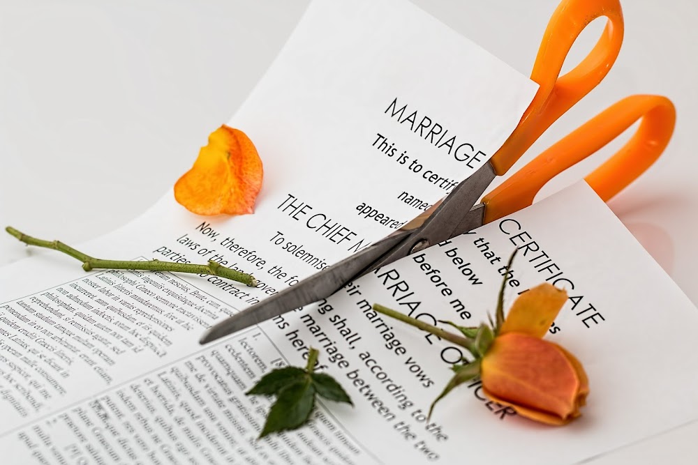 Why women file for divorce more than men