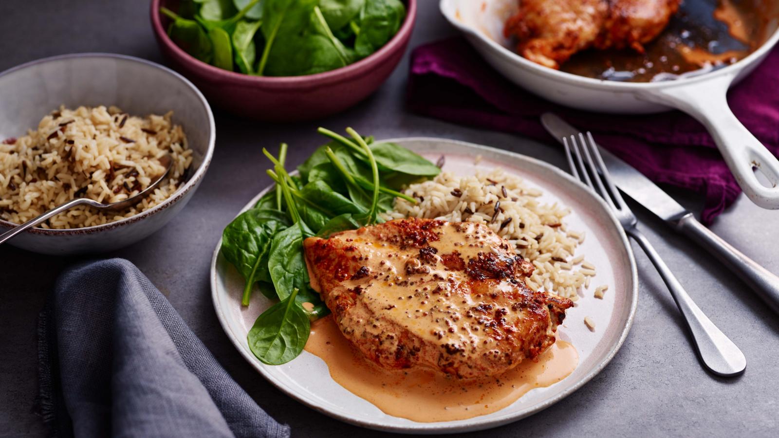 Creamy paprika chicken 49 ratings