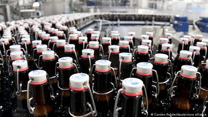 Beer bottle shortage for summer season, German breweries warn