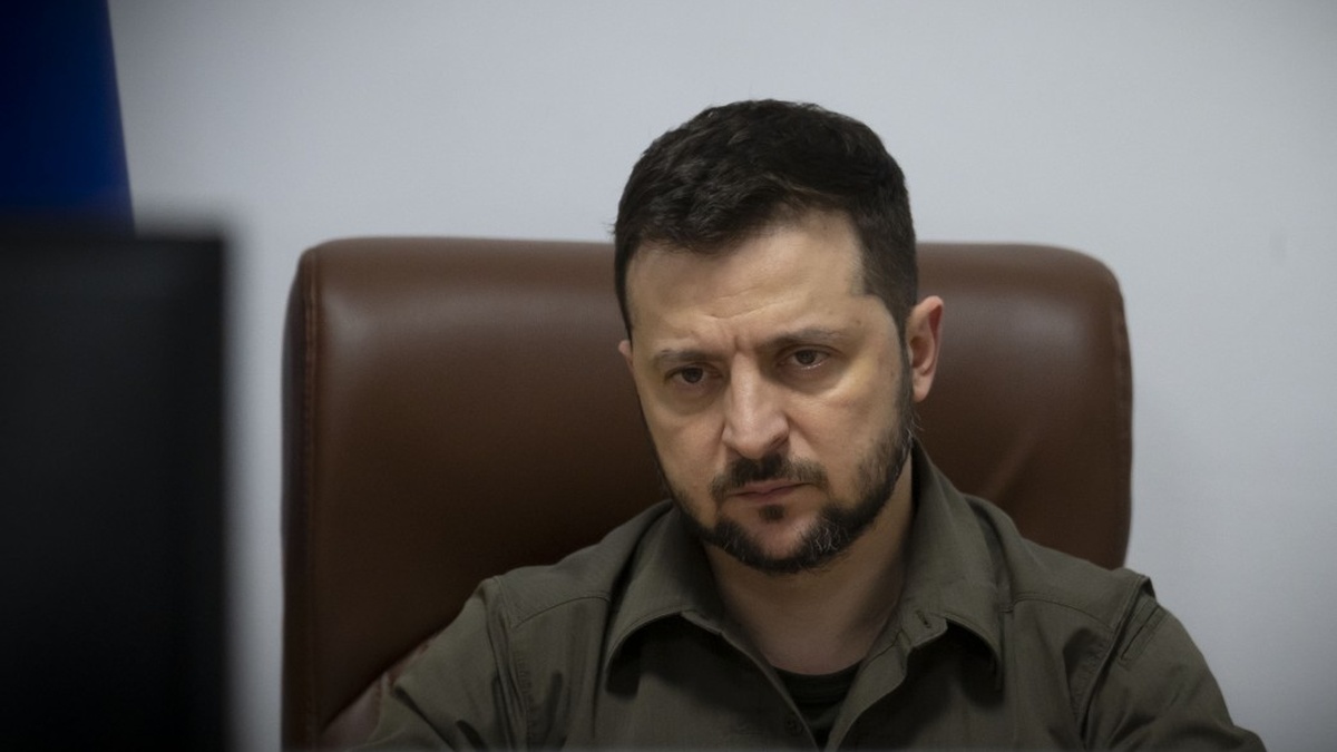 Evacuation mission from Azovstal continues - Zelensky