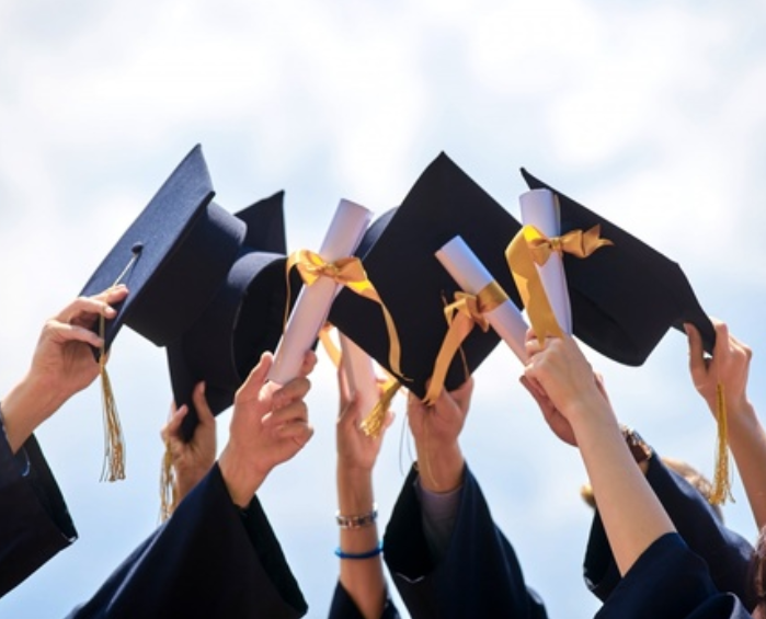 How can foreign students enter Ukrainian universities during the war?