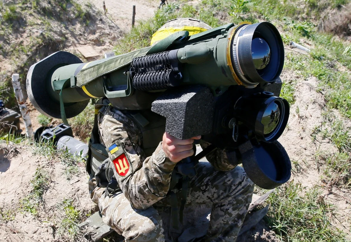 Helicopters, Javelins, MLRS: the US unveiled list of weaponry for Ukraine