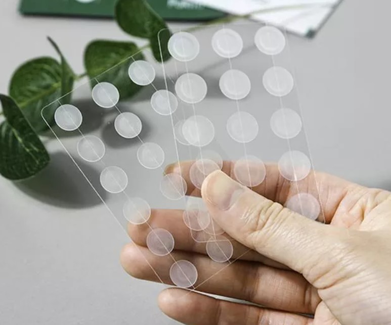 The 19 Best Pimple Patches to Heal Breakouts Any Time of the Day