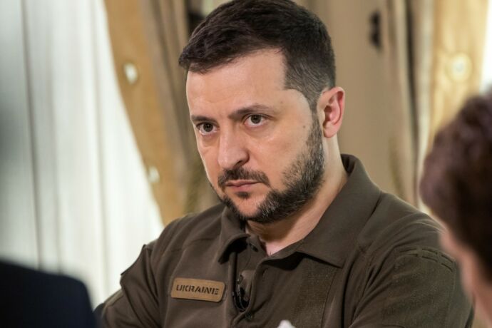 There are already 2606 affirmative answers to the question of whether Ukraine needs modern missile