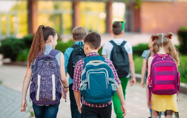 Will the children go to school in the fall? Commentary by the Ministry of Education