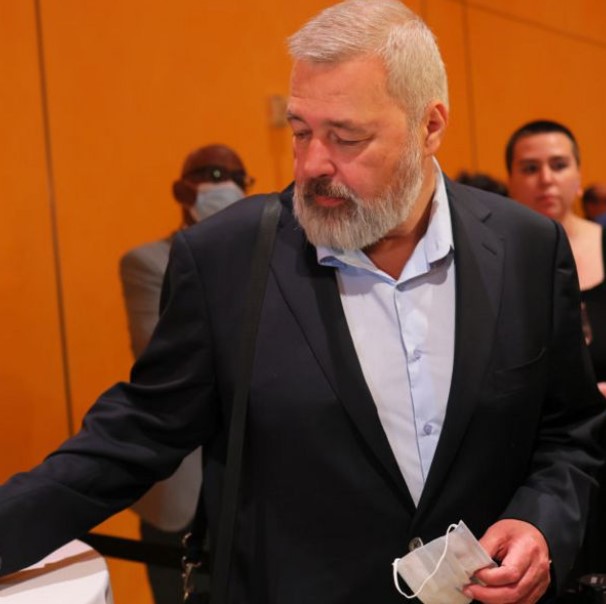 Russian journalist Dmitry Muratov auctions Nobel medal for $103m