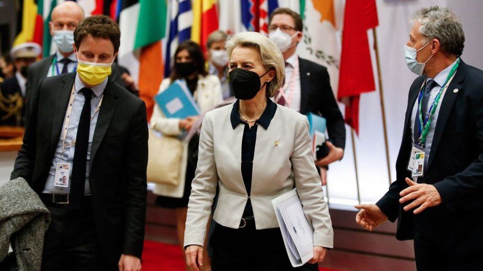 EU leaders officially recognize Ukraine as a candidate for accession: draft conclusions