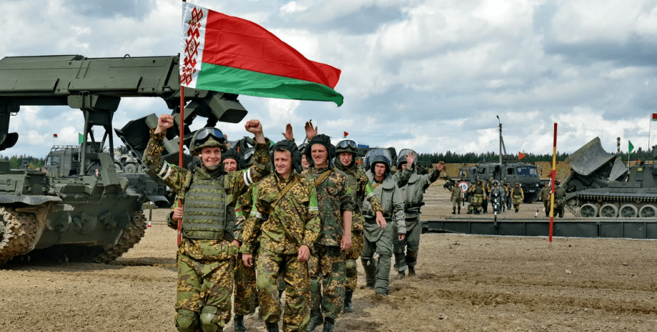Ukraine's intelligence informs of increased russia's military presence in belarus