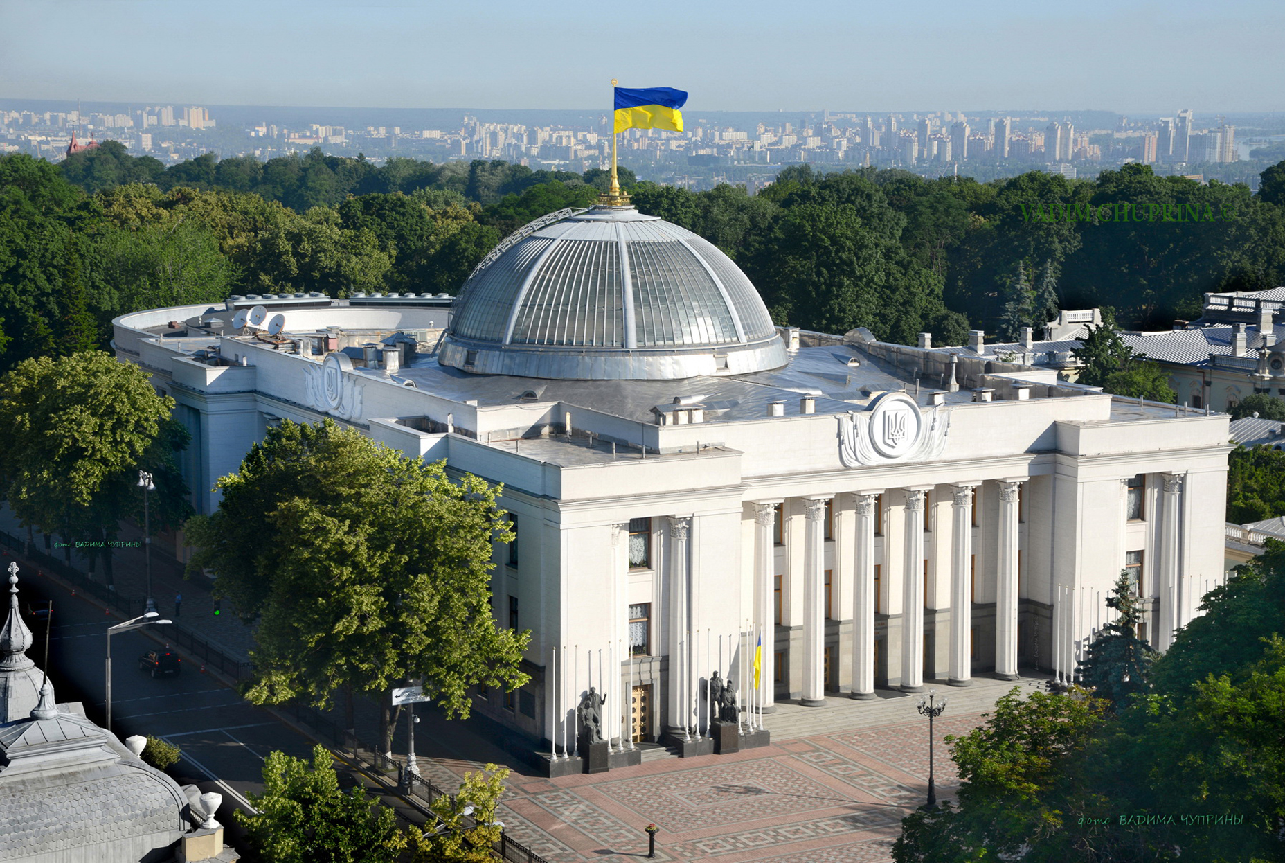 An assistant of a Member of Parliament was exposed for high treason — he passed on internal data to Russians