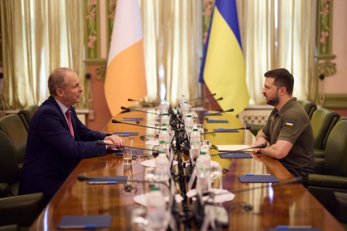 President Zelensky met with PM of Ireland: First visit to Kyiv in the history of