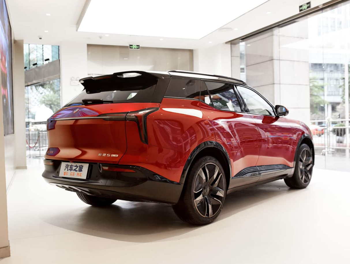 The world's first car with a lifetime warranty