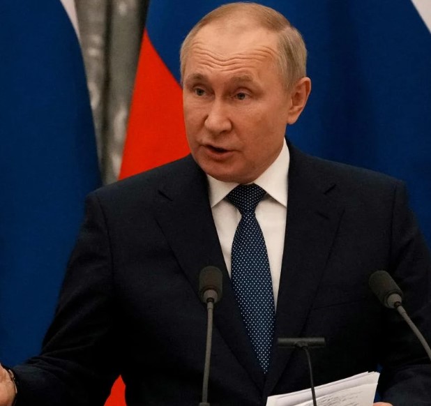 A fake, a manipulation, and propaganda: how to distinguish them?
