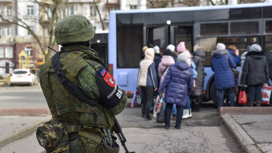 Mandatory evacuation of people from Donbas begins