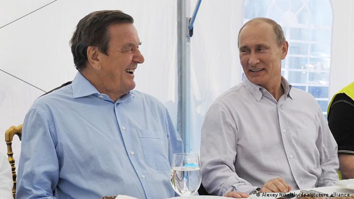 Germany's Schröder touts possible Ukraine ceasefire, says he met Putin again