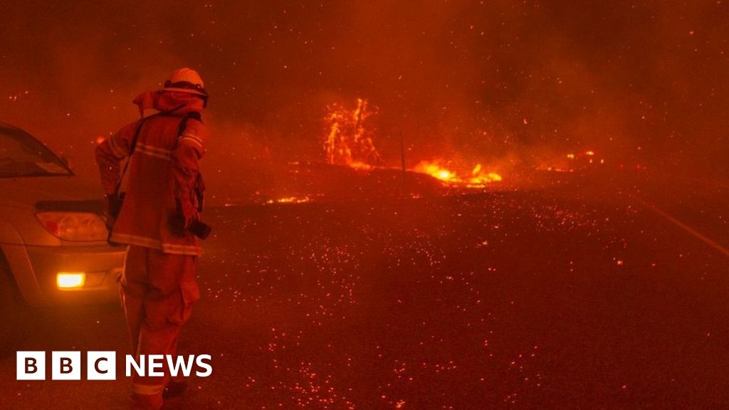 Climate change: US takes step closer to passing 'historic' bill