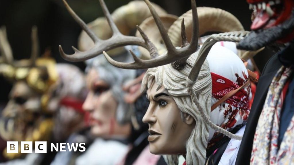 Mexico's indigenous groups celebrate their heritage