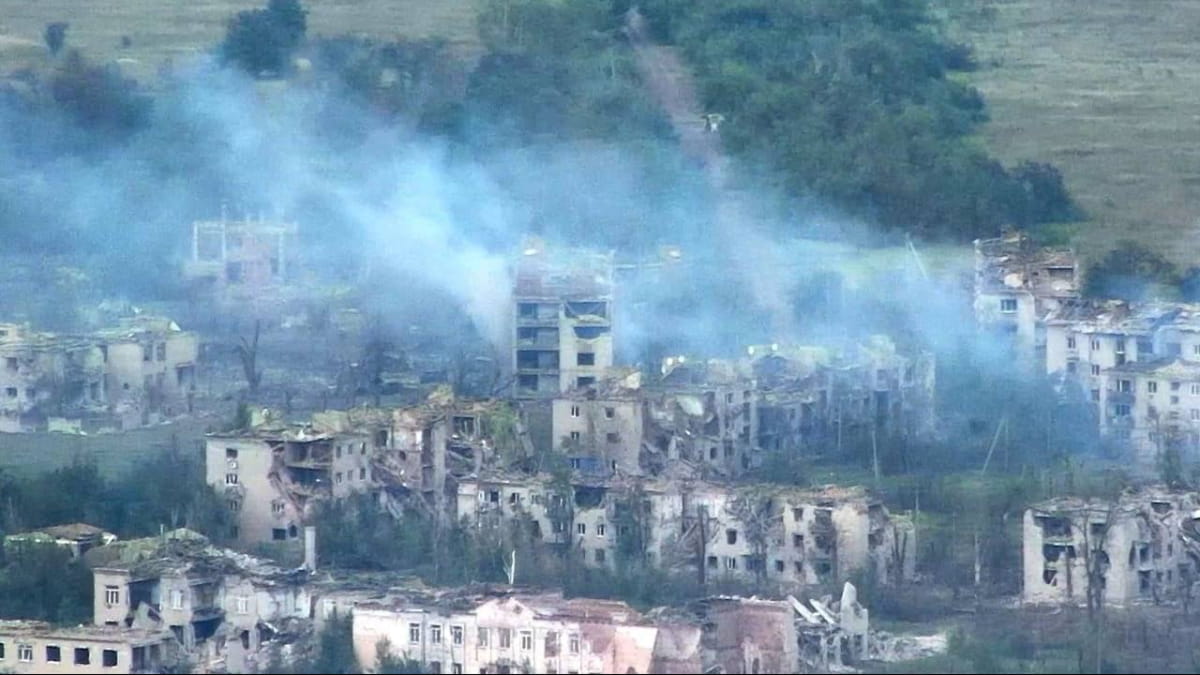 After several days of terrible fighting, nothing was left of the village of Pisky —