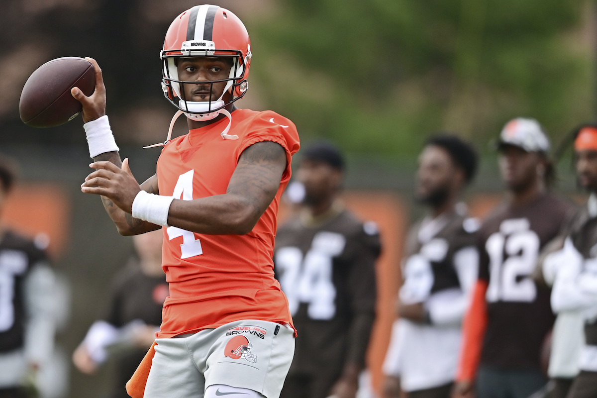 Deshaun Watson faces reporters for first time since settlement with NFL
