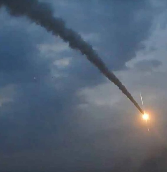 Media: Explosions are heard in Crimea, the occupiers are talking about the work of air