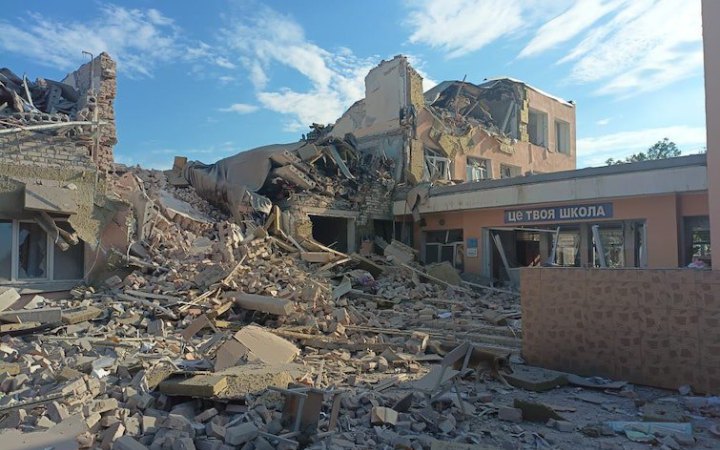 After several days of terrible fighting, nothing was left of the village of Pisky — says defender