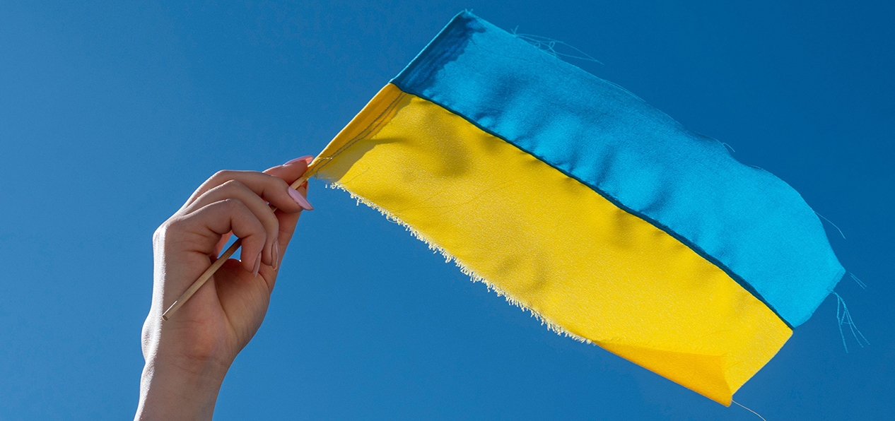 What Drives Ukrainians to Stay as Positive as Never despite War