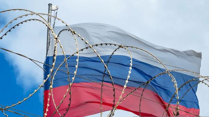 Russia prepares to introduce visas for Ukrainians