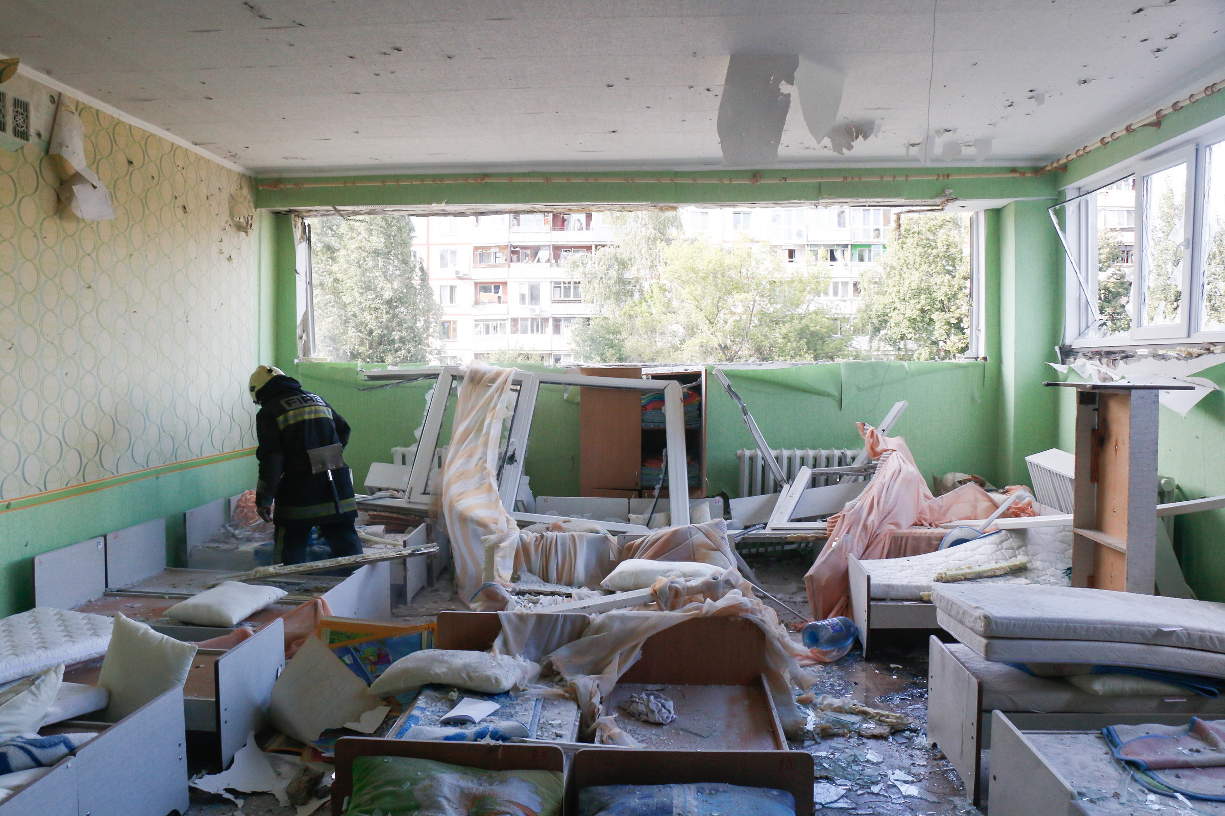 Russian attack on Kharkiv: kindergarten damaged