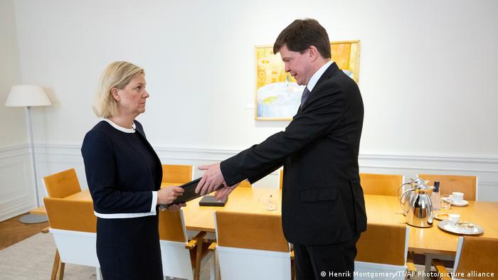 Sweden election: PM Magdalena Andersson resigns after right-wing victory