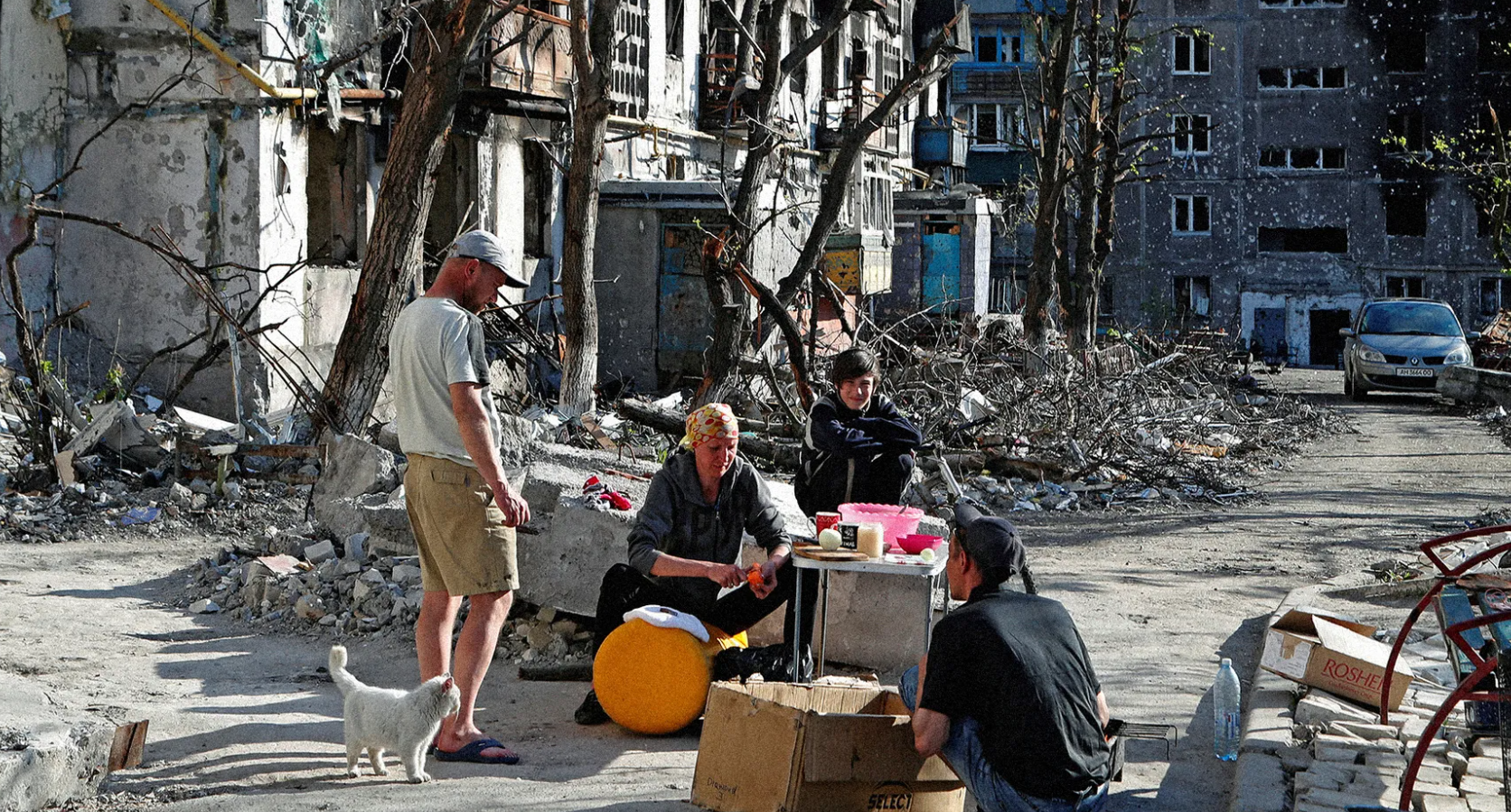 People s dissatisfaction is growing because of the lack of water and electricity in their
