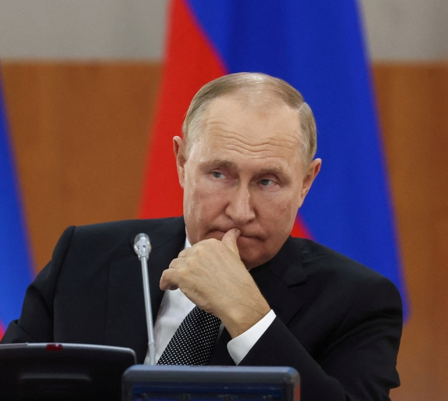 Sources: As War Began, Putin Rejected a Ukraine Peace Deal Recommended by His Aide