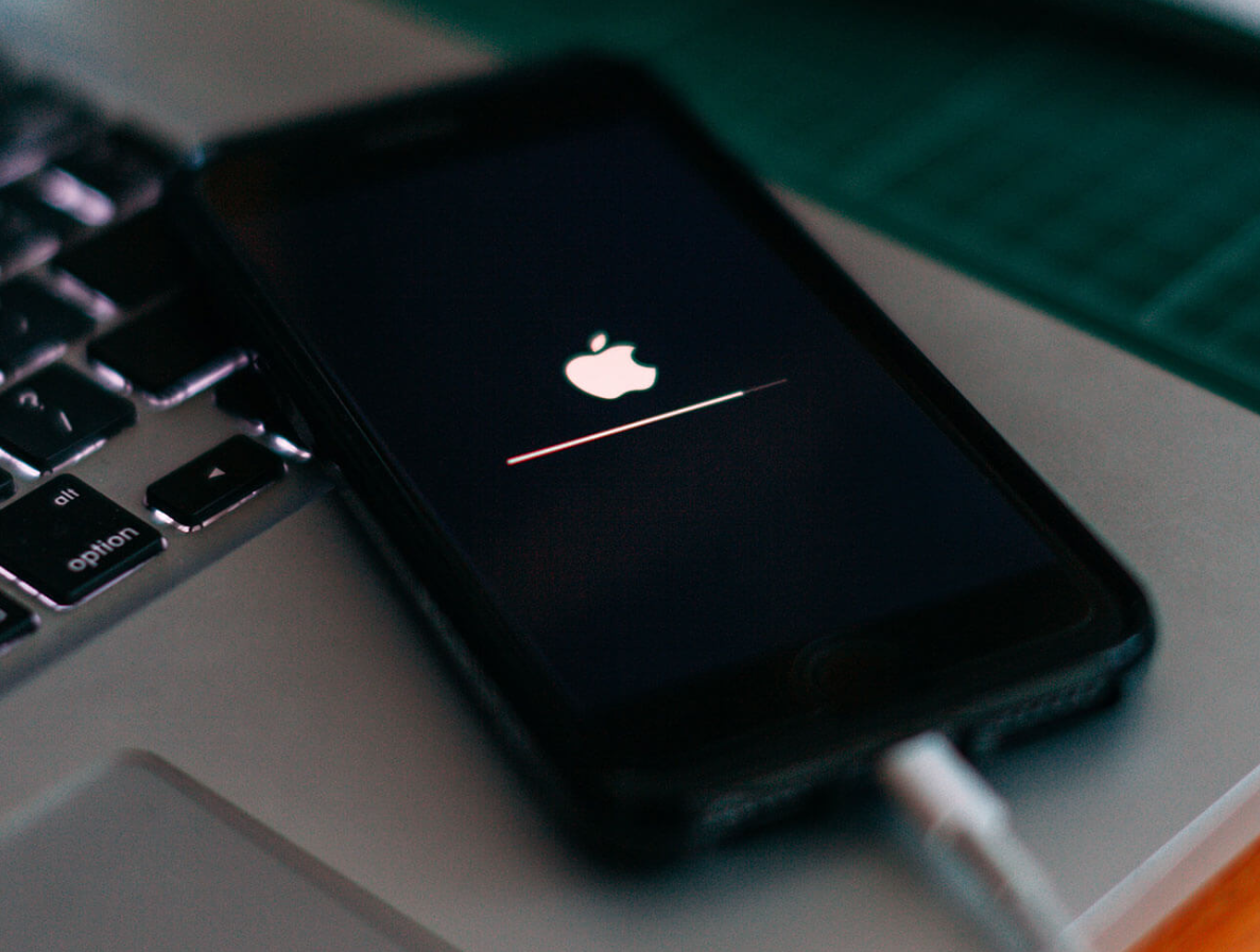 iOS 16: How to Fix iPhone 14 Flashing Apple Logo without Losing Any Data