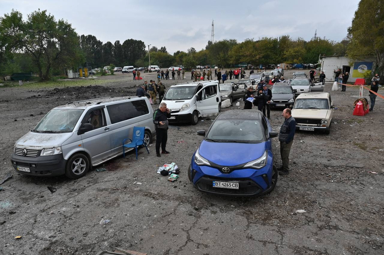 30 killed, 88 wounded as a result of Russian strike at civilian automobile queue near