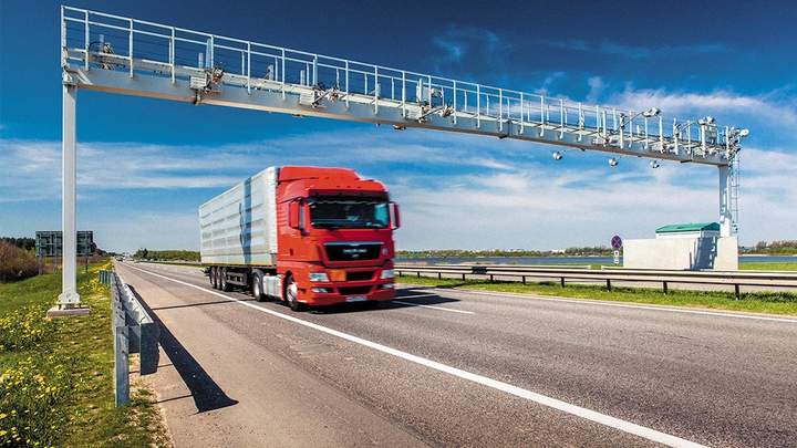 Trucks are planned to be taxed with a new road tax