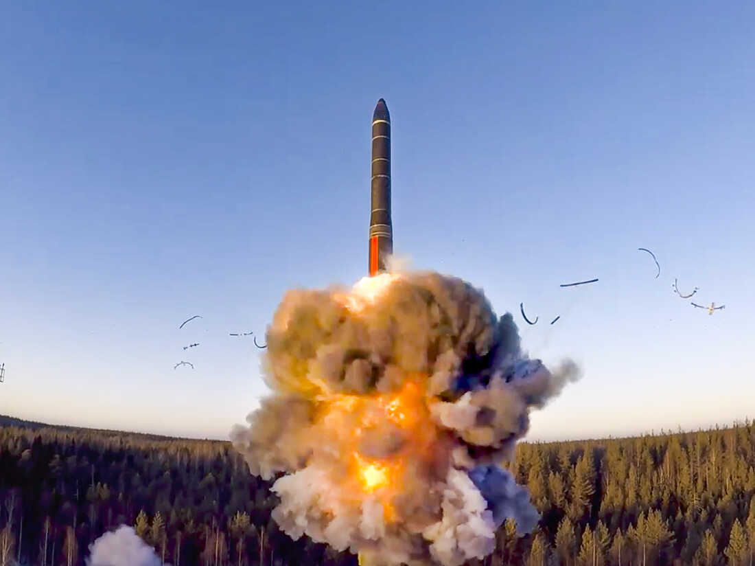 Is Russia Moving Nuclear Weapons Toward Ukraine?