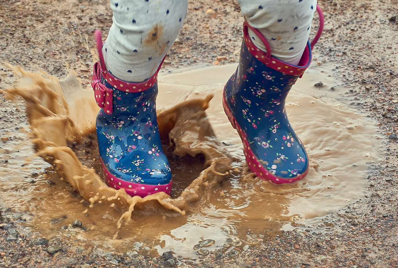 Why muddy puddles are actually good for children