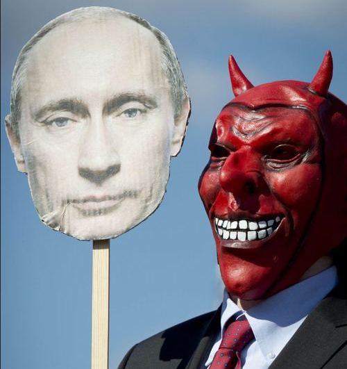 What's purpose of Russia's nuclear blackmail of Ukraine and world?