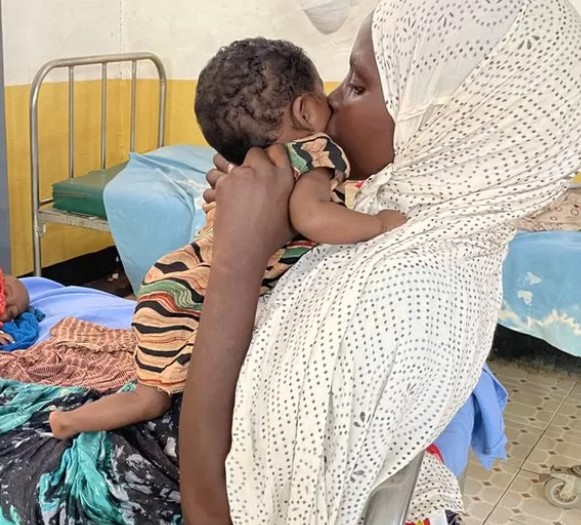 Somalia drought: Witnessing a two-year-old's death from hunger