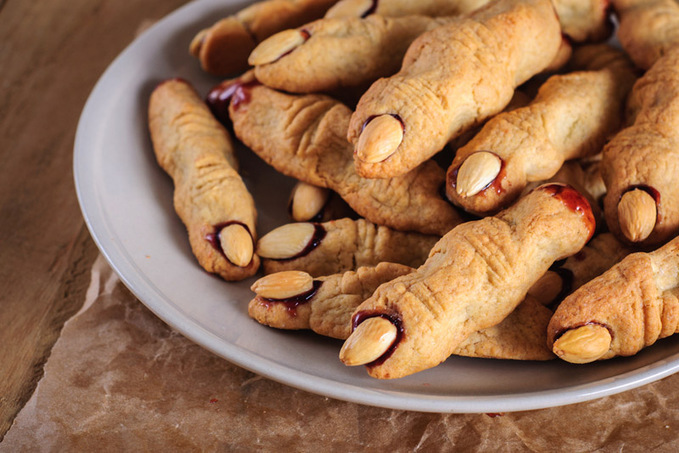 50 Halloween Snack Ideas You Can Throw Together for a Spooky-Chic Soiree