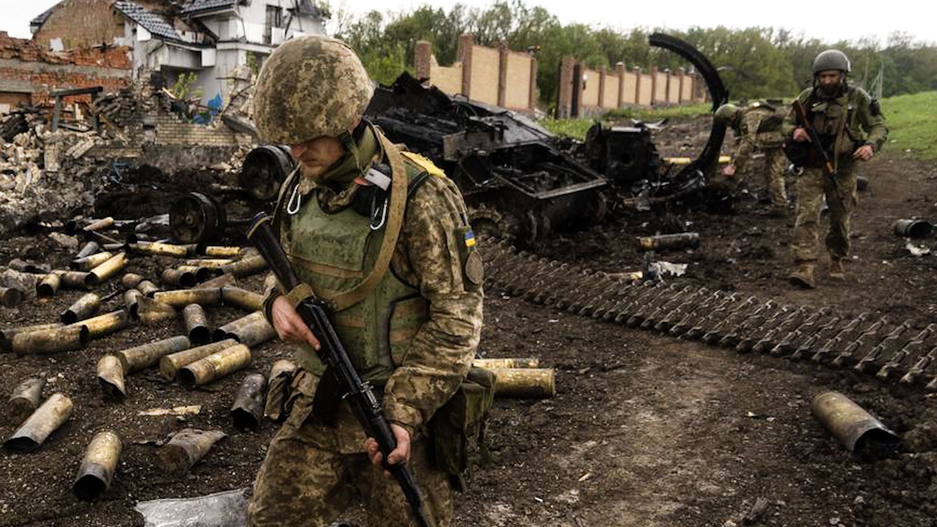 Enemy goes on offensive in three directions, Ukrainian troops repel eight attacks