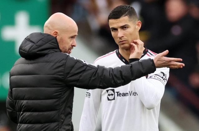Ten Hag bemoans 'stupid' crossing to Ronaldo in 'unacceptable' Villa defeat