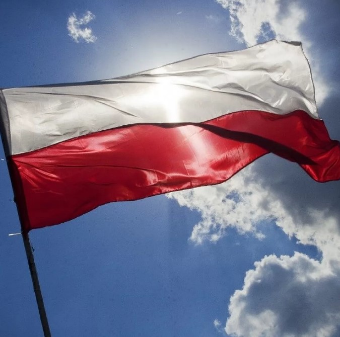 Employment in Poland: is it possible to communicate in Ukrainian at work