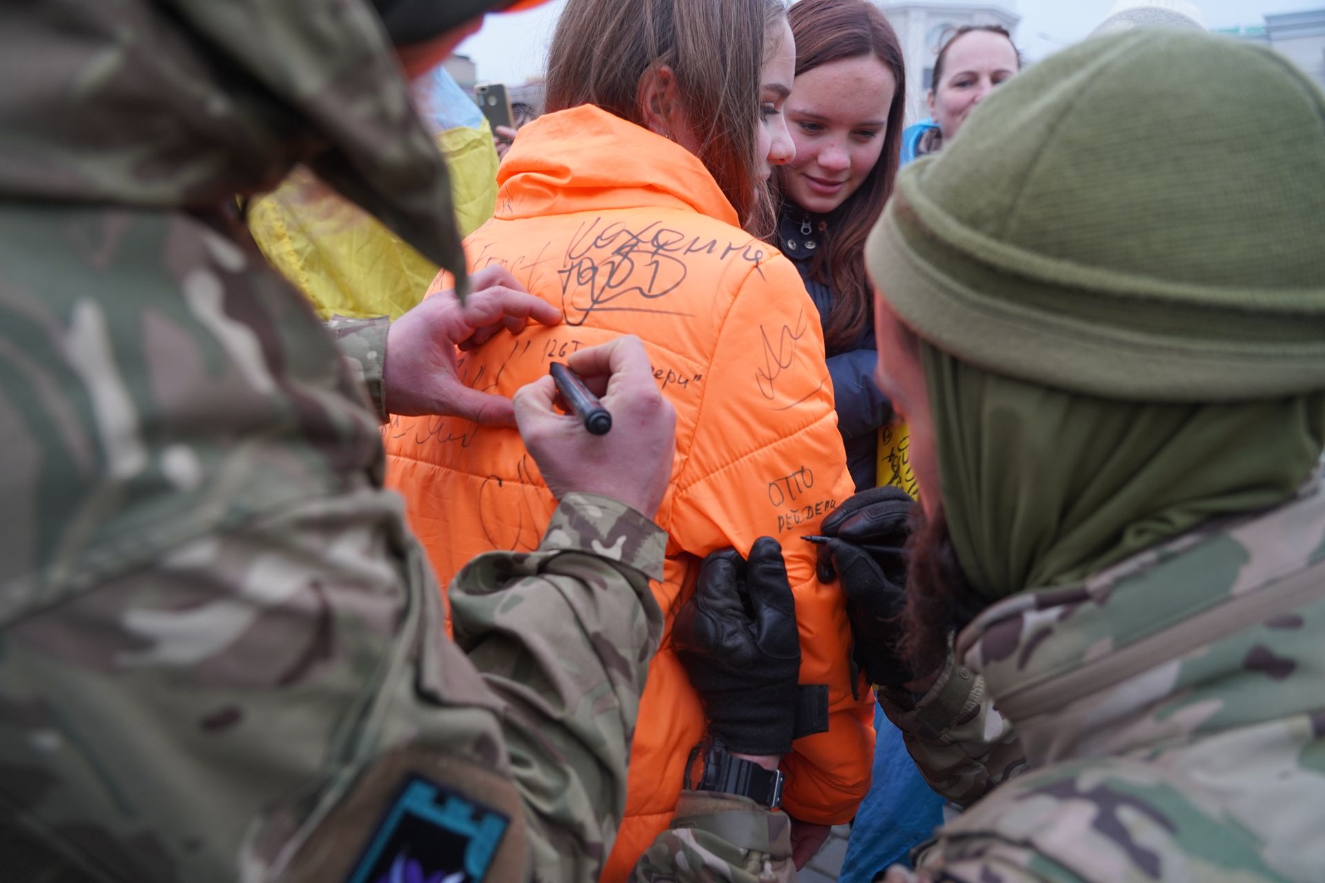 Military gods and selfie troops. Report from liberated Kherson