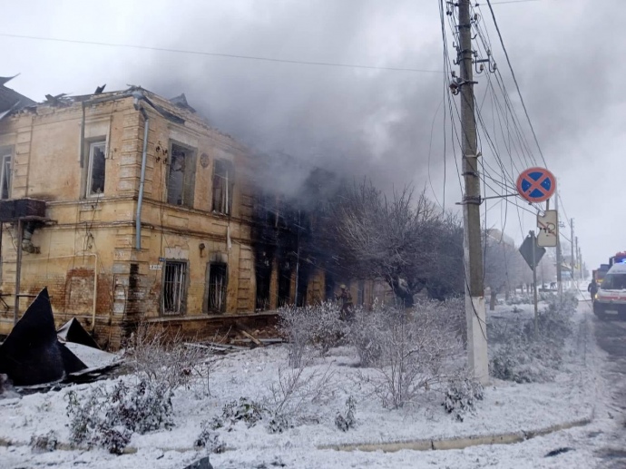 Russian forces attack Kupiansk, killing 2 civilians