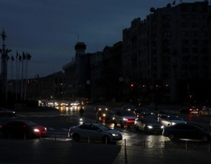 Power outages in Ukraine: how possible is a complete blackout?