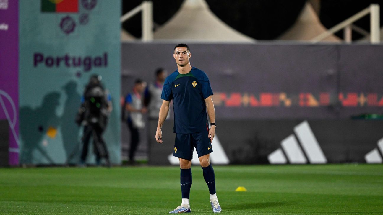 Transfer Talk: Chelsea, Newcastle, Madrid pass on Ronaldo