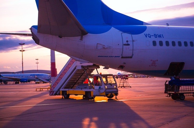They can export military aid: cargo planes of the Russian Federation have been repeatedly spotted