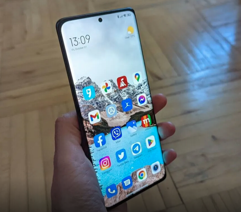 Xiaomi 12 Pro Flagship Review: Is It Worth Choosing?