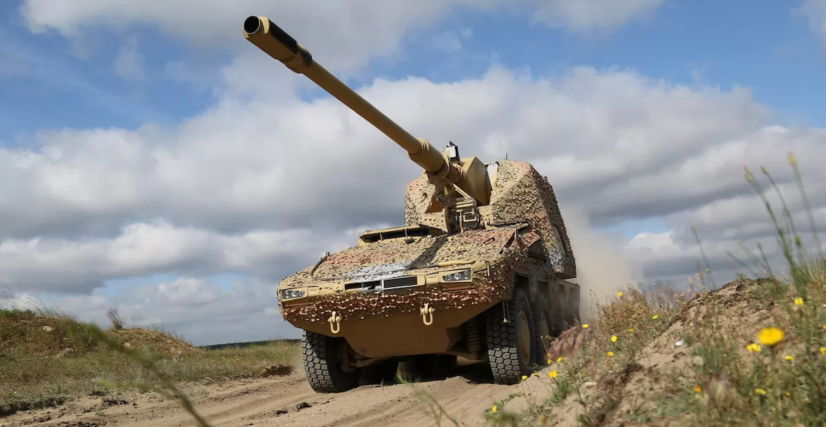 Boxer With A Long Arm. AFU Will Receive RCH 155 Artillery Systems From Germany